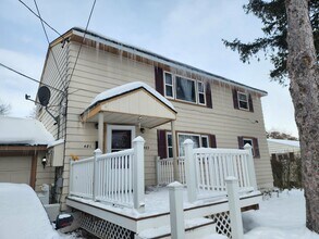 483 Lillian Ave, Unit 483 in Syracuse, NY - Foto de edificio - Building Photo