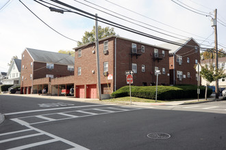 141 Holmes St in Belleville, NJ - Building Photo - Building Photo