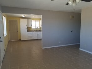 72329 El Paseo Dr in Twentynine Palms, CA - Building Photo - Building Photo