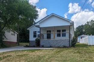 3615 Lyle Ave in Knoxville, TN - Building Photo