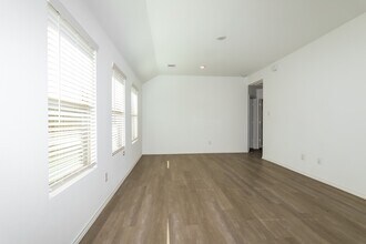 919 Silver Birch Br in Magnolia, TX - Building Photo - Building Photo