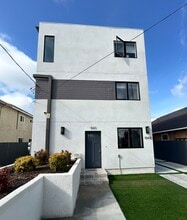 1543 W 37th Pl, Unit 1543 w 37th Pl in Los Angeles, CA - Foto de edificio - Building Photo