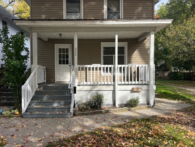 222 Smith Ave in Lansing, MI - Building Photo - Building Photo