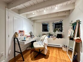 836 Huntington Ave, Unit 1 in Boston, MA - Building Photo