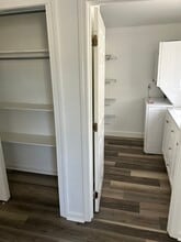 87 N High St in Derry, NH - Foto de edificio - Building Photo