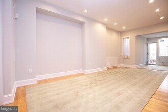 421 S 20th St in Philadelphia, PA - Building Photo - Building Photo