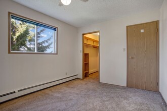 Spruce Meadow in Prince Albert, SK - Building Photo - Building Photo