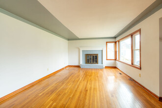 35 Camden St in Hampton, VA - Foto de edificio - Building Photo