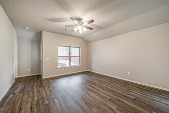 1903 Brushy Cedar Ct in Conroe, TX - Building Photo - Building Photo