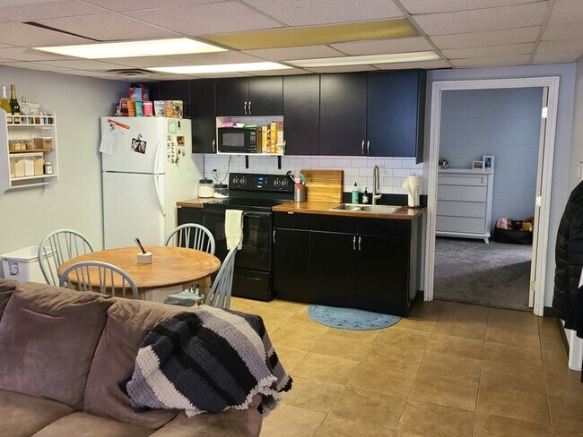 property at 3051 Orchard Dr