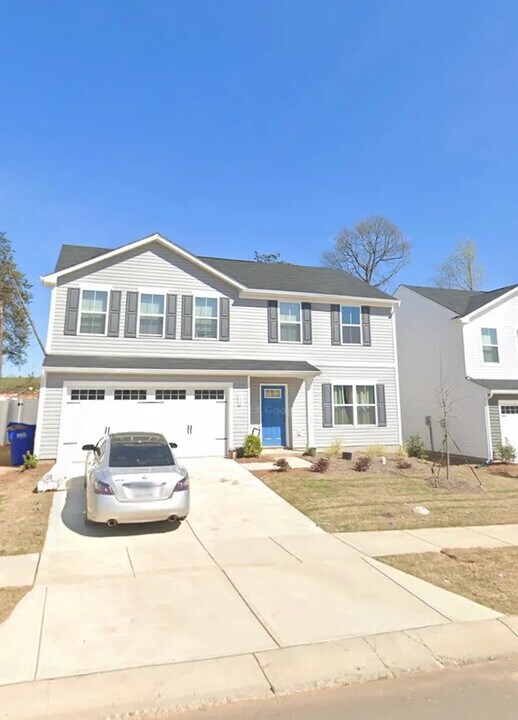 Room in House on Browband St in Troutman, NC - Building Photo