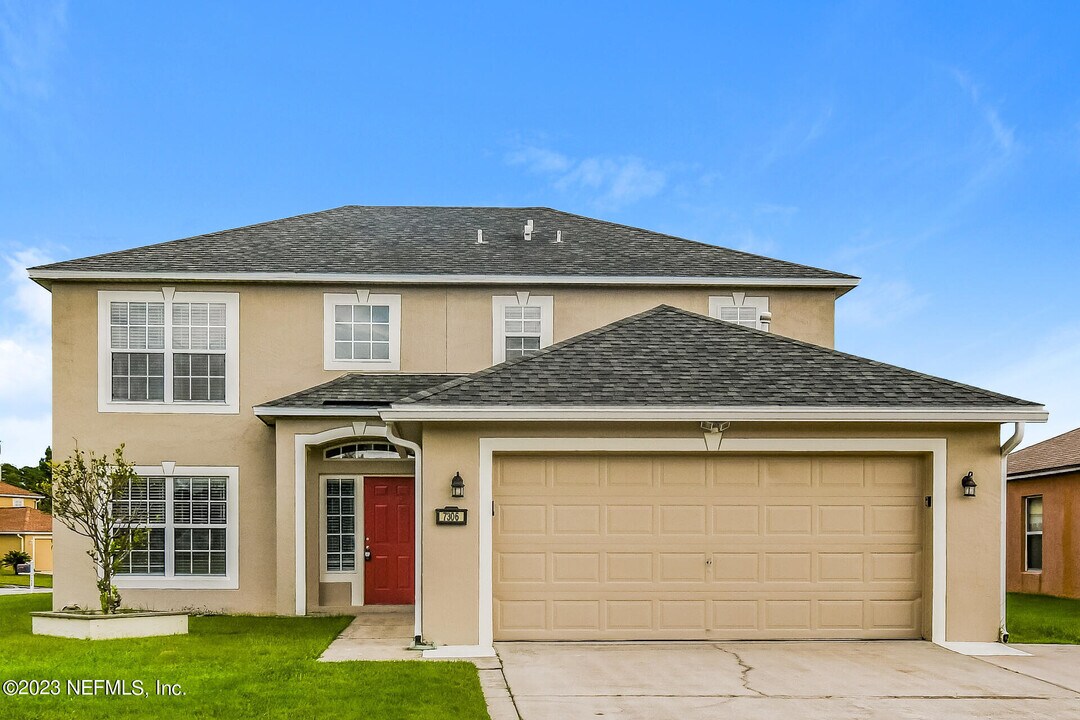 7306 Fox Grove Rd in Jacksonville, FL - Building Photo