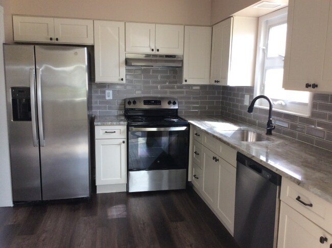 158 Clay Cir in Brick, NJ - Building Photo - Building Photo