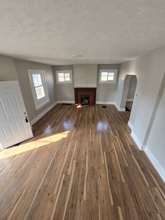 520 Siebert St in Columbus, OH - Building Photo