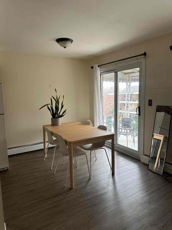 property at 84-47 Abingdon Rd