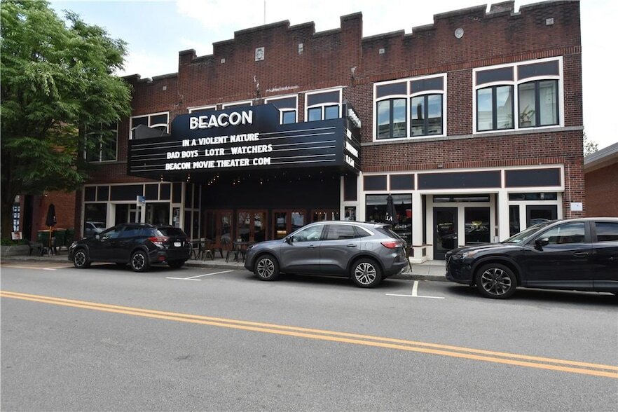 35 Van Nydeck Ave, Unit 208 in Beacon, NY - Building Photo