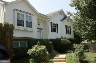 13881 Racine Ct in Woodbridge, VA - Building Photo