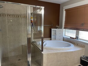 970 Stone Ridge Ave in Ashland, OR - Building Photo - Building Photo