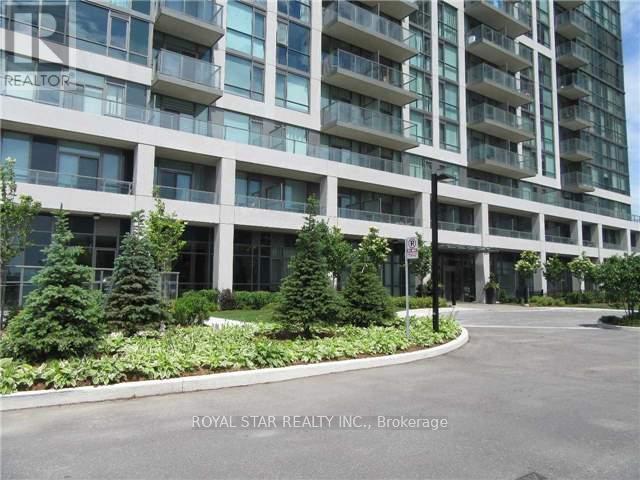 339 Rathburn Rd W in Mississauga, ON - Building Photo - Building Photo