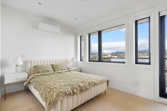 2855 Wall St in Vancouver, BC - Building Photo - Building Photo