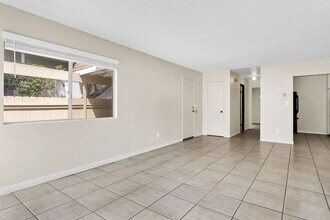 4172 Camino Lita in San Diego, CA - Building Photo - Building Photo