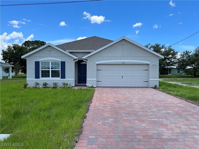 property at 514 NW 1st Ln