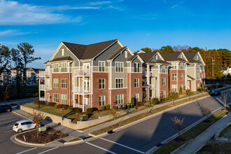 Palisades at Wake Forest in Wake Forest, NC - Foto de edificio - Building Photo