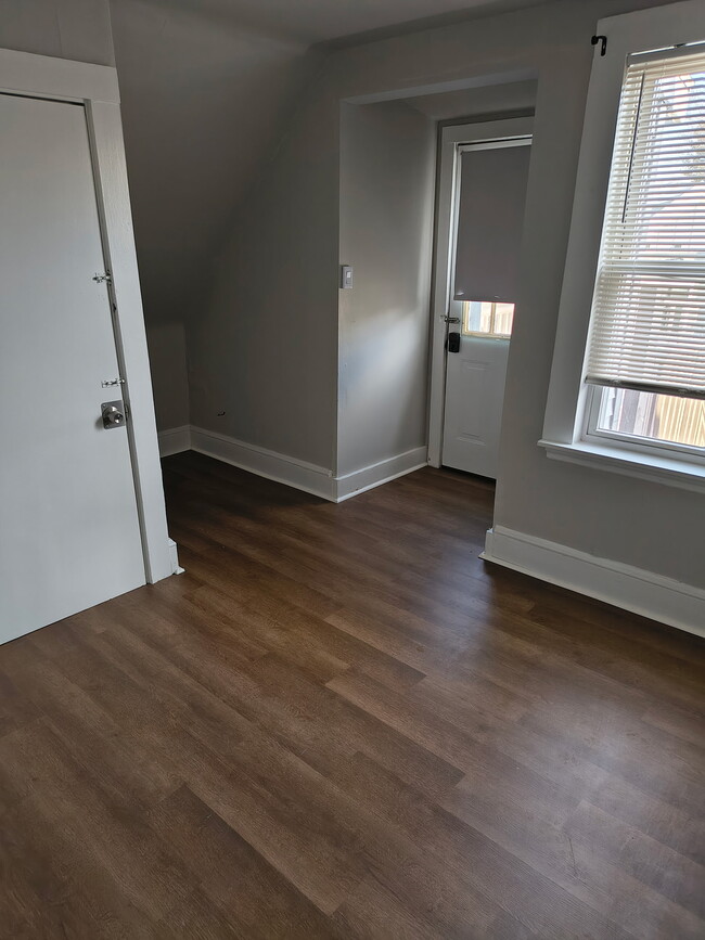 24 Cameron Ave, Unit Cameron Ave