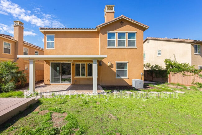 1735 Avenida Regina in San Marcos, CA - Building Photo - Building Photo