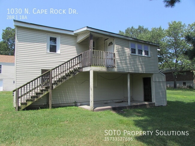 1030 N Cape Rock Dr in Cape Girardeau, MO - Building Photo - Building Photo