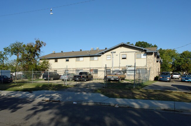 Ann Ave Apartments in Dallas, TX - Foto de edificio - Building Photo
