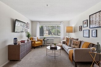 The Groves at Milford in Milford, MA - Building Photo - Building Photo