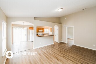 511 E 55th St in Jacksonville, FL - Foto de edificio - Building Photo