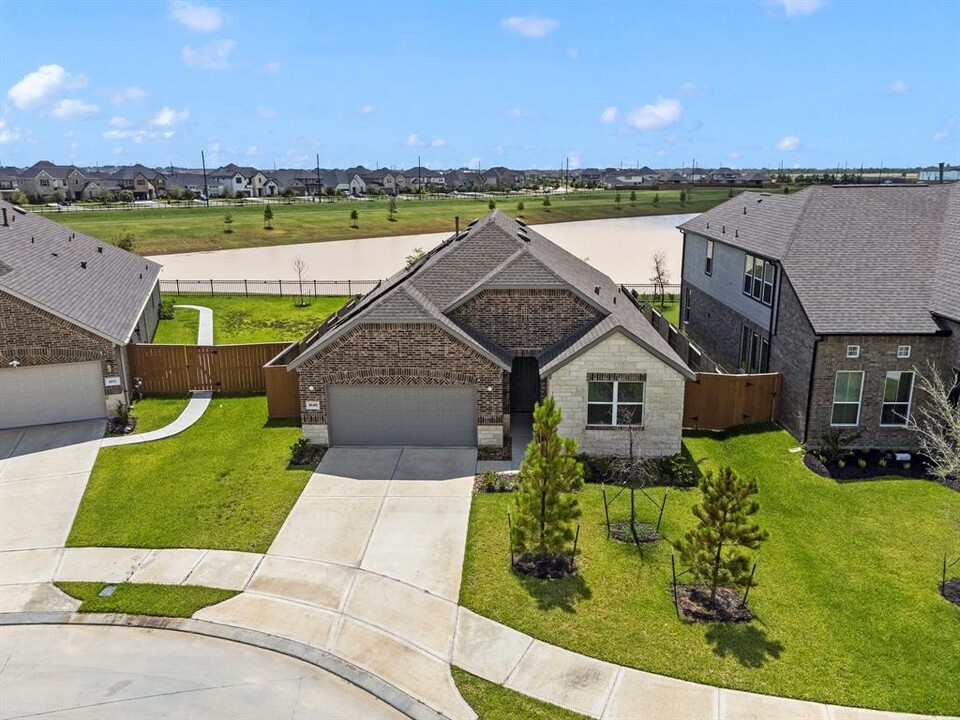 1648 Daylight Lk Dr in Katy, TX - Building Photo