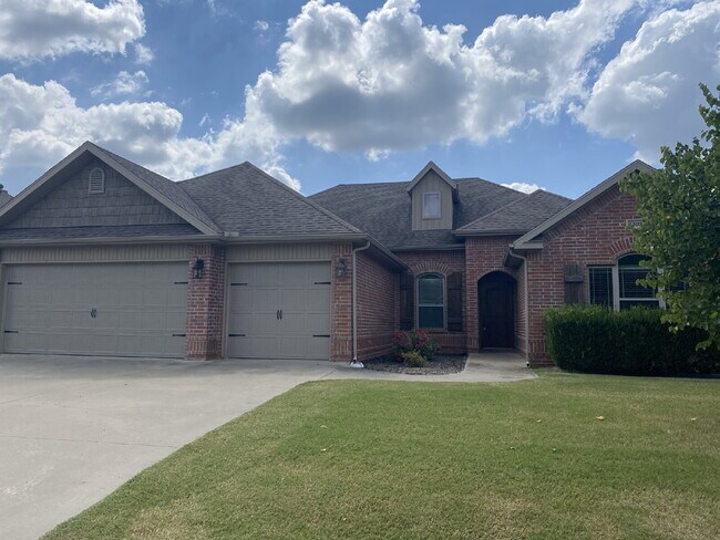 6202 W Sage Dr in Rogers, AR - Building Photo - Building Photo