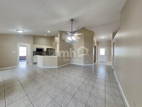13044 Pine Sap Ct in Clermont, FL - Foto de edificio - Building Photo
