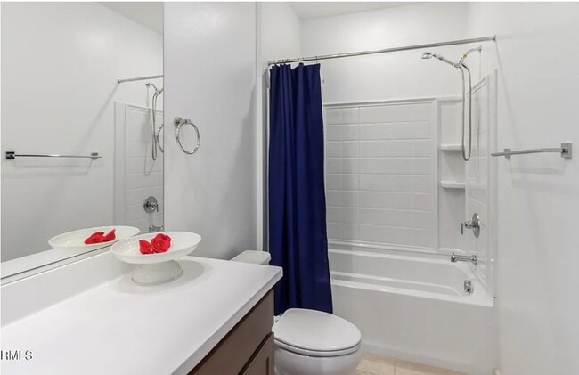 1111 W. Diamondback Dr. in Chandler, AZ - Building Photo - Building Photo