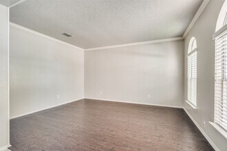 1520 Eaglepoint Dr in Carrollton, TX - Building Photo - Building Photo