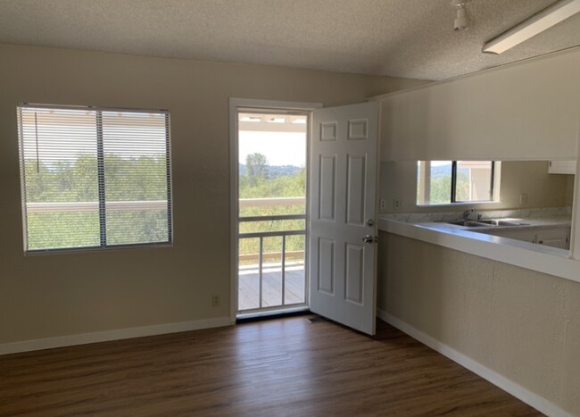 4250 Woodview Ln in Mariposa, CA - Building Photo - Building Photo