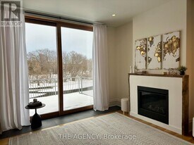 73 Grand River St N in Brant, ON - Building Photo