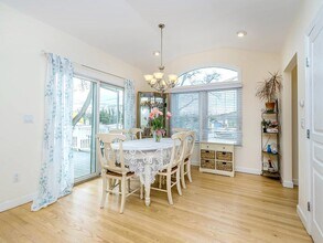 65 Shore Rd in Glen Cove, NY - Building Photo - Building Photo