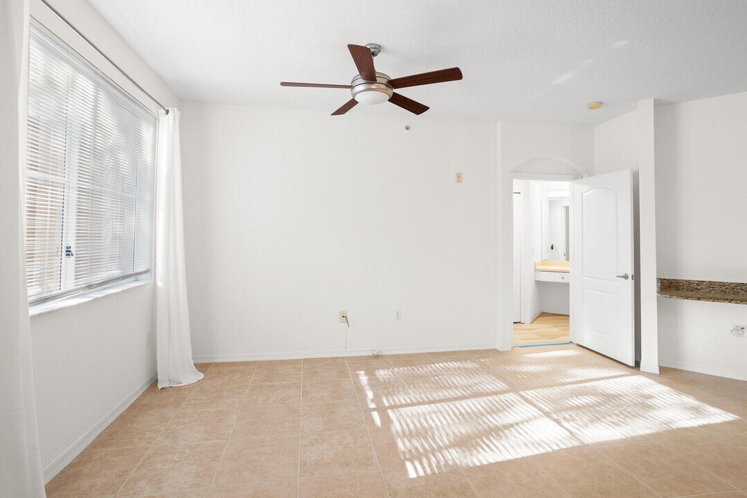 11012 Legacy Dr in Palm Beach Gardens, FL - Building Photo