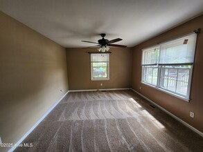 227 Diane Ct in Jacksonville, NC - Building Photo - Building Photo