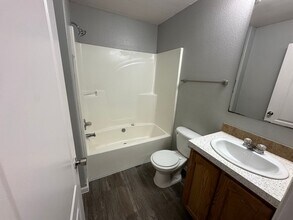 822 SW Jennings Ave in Bartlesville, OK - Building Photo - Building Photo