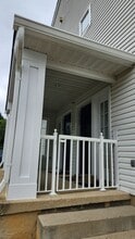 7702 Haynes Point Way in Alexandria, VA - Building Photo - Building Photo