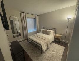 2328 N Bristol View Ct in Las Vegas, NV - Building Photo