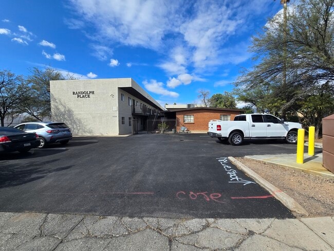 2843 East 17th Street