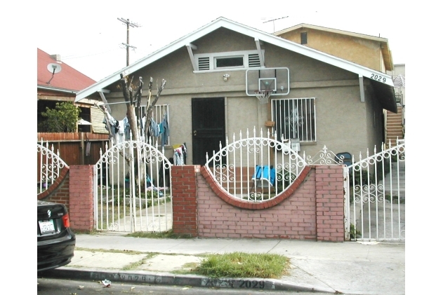 2029-2033 E 3rd St in Los Angeles, CA - Building Photo - Building Photo