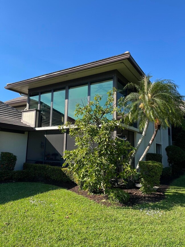 13254 Polo Club Rd in Wellington, FL - Building Photo - Building Photo