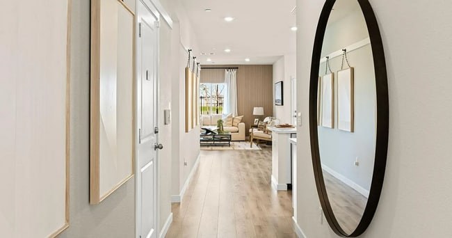 7024 Vail Rnch Rd in Roseville, CA - Building Photo - Building Photo